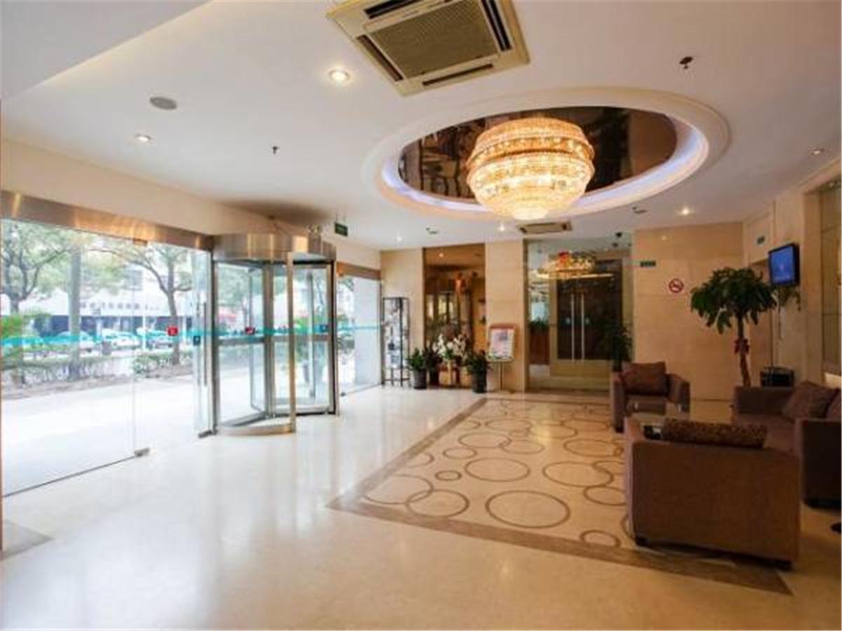 Jingjiang Inn Shanghai Baoyang Pier Exterior photo
